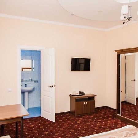 Art Hotel Ташкент Екстериор снимка