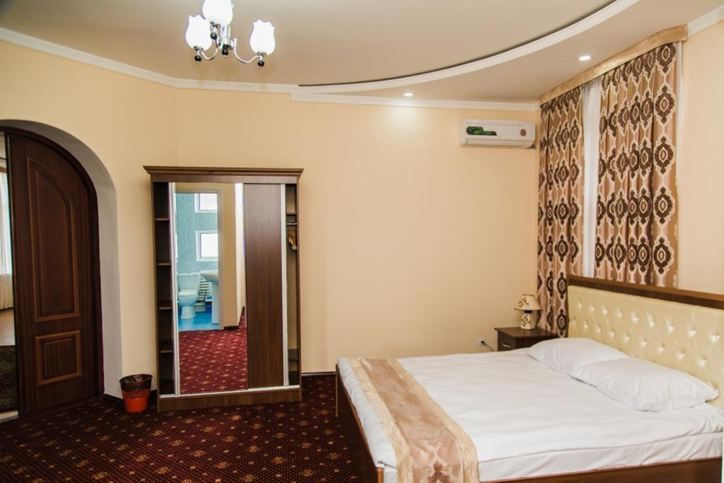 Art Hotel Ташкент Екстериор снимка