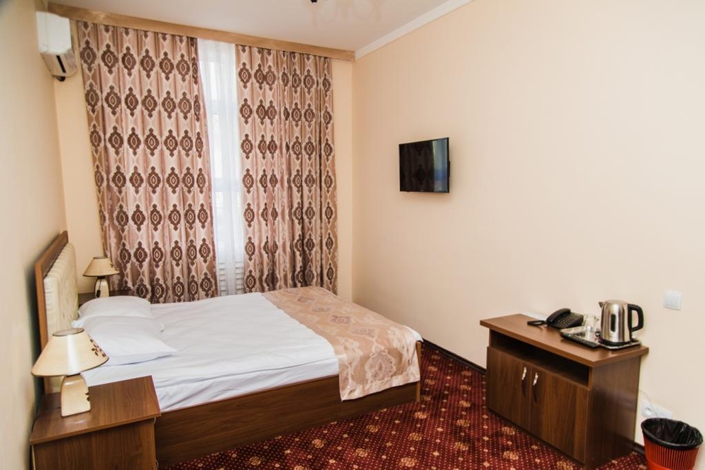 Art Hotel Ташкент Екстериор снимка